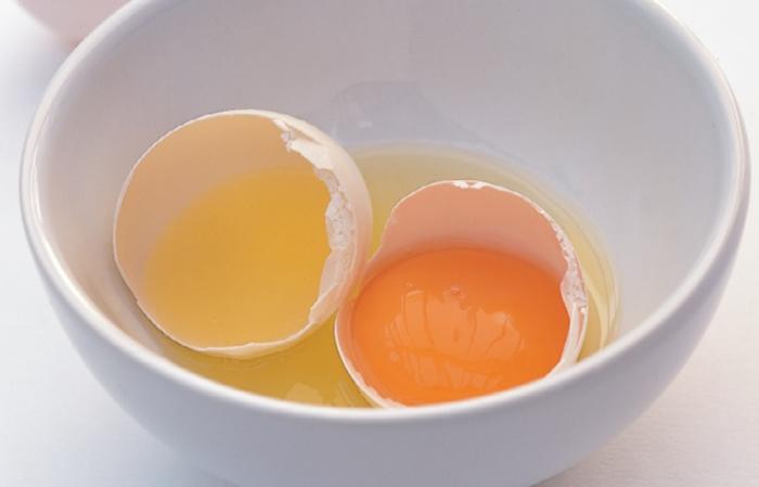Delia's如何分离鸡蛋如何烹饪指南的图片