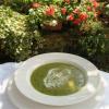迪莉娅的照片# 039;夏天汤的生菜,黄瓜和豌豆的配方
