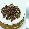 Delia's枫糖和焦糖山核桃蛋糕食谱的图片