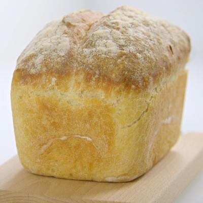 迪莉娅的照片# 039;简单的白面包的配方