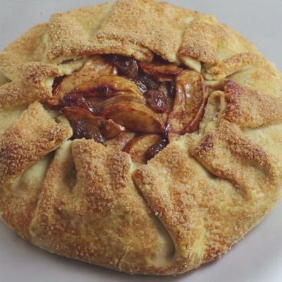 A picture of Delia's Spiced Apple and Raisin One-crust Pie recipe