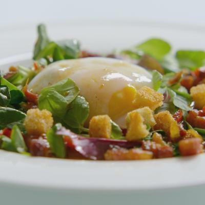 A picture of Delia's Warm Poached Egg Salad with Frizzled Bacon and a Sizzling Sherry Vinegar Dressing recipe
