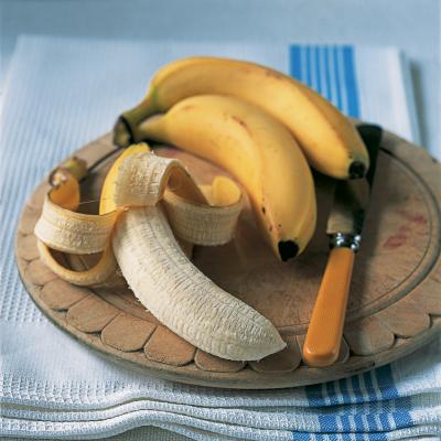 一幅画of Delia's Butterscotch Bananas recipe